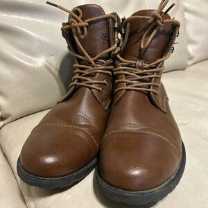 Men's Classic Brown Leather Boots